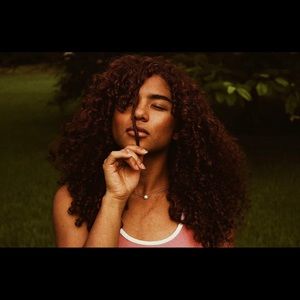 Meet your Posher, Sosina